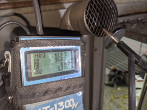 17.オイルバーナ（2号機）修理<br>燃焼排ガス測定<br>（排ガス温度、O2・CO濃度）