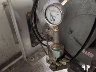 10．バーナ1号機<br>　電磁ポンプ及び油圧計交換後