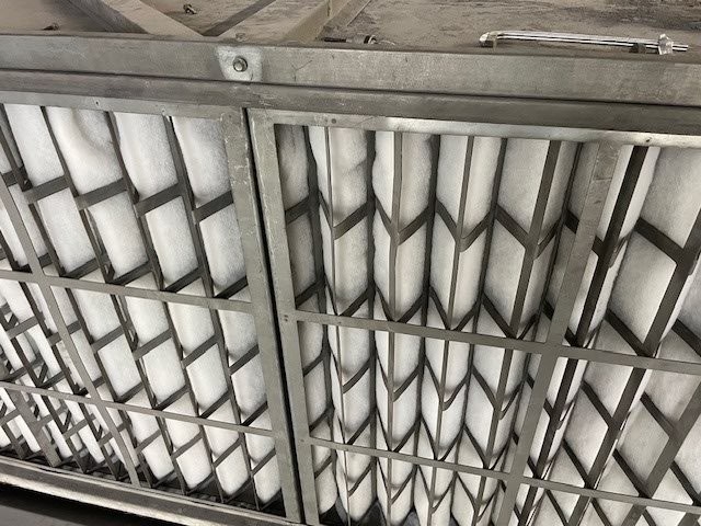 給気1次側フィルター 清掃する